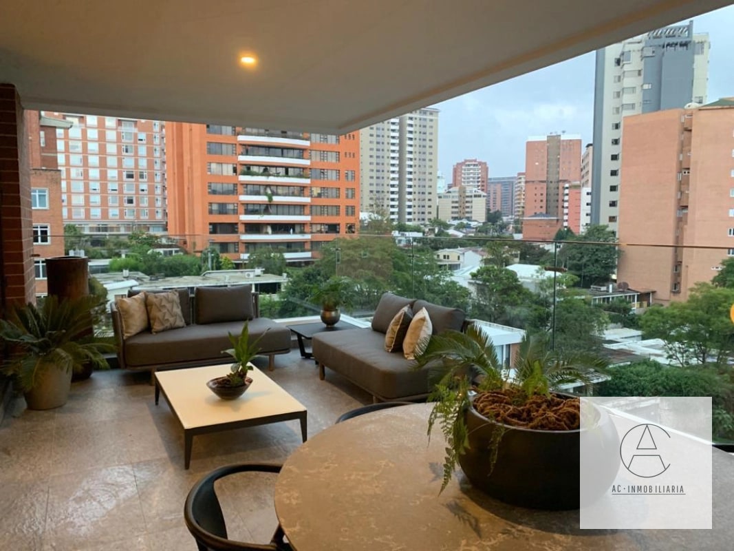 Apartamento en renta en zona 14. Disponible 15 abril - 1