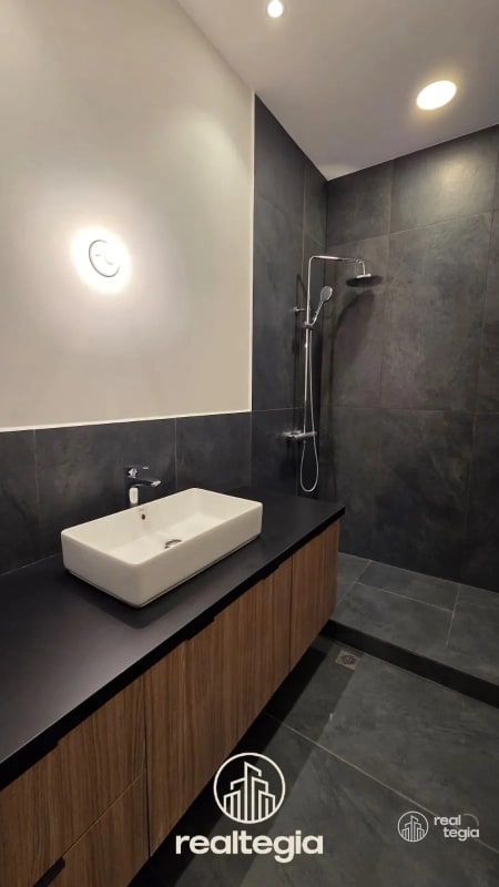 APARTAMENTO EN NOGALES DE CAYALÁ ZONA 16 - 3