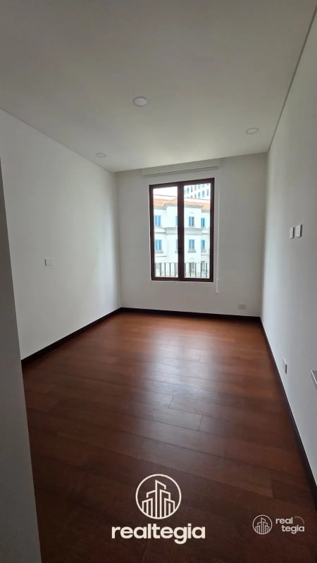 APARTAMENTO NOGALES DE CAYALÁ ZONA 16 - 7