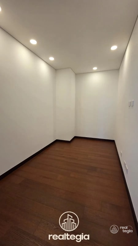 APARTAMENTO NOGALES DE CAYALÁ ZONA 16 - 5