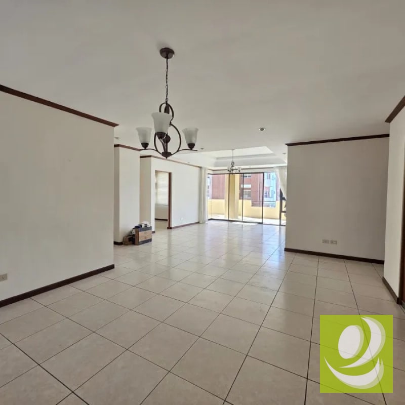APARTAMENTO EN RENTA O VENTA EN CASTELLAR ZONA 10 - 6