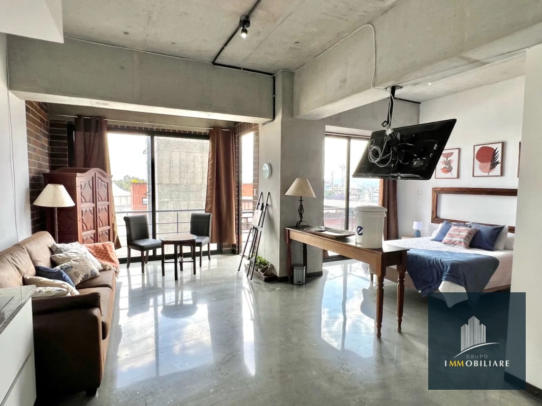 Apartamento amueblado en venta 4 Grados Norte, zona 4 - 15