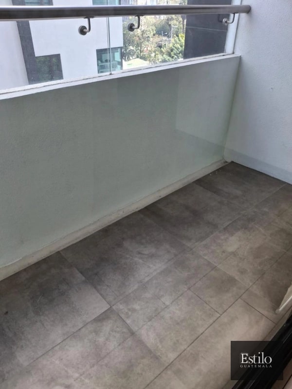 APARTAMENTO EN ALQUILER ZONA 15 - 2