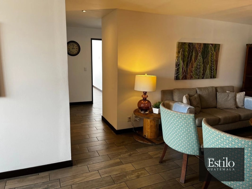 APARTAMENTO AMUEBLADO EN ZONA 10 - 7