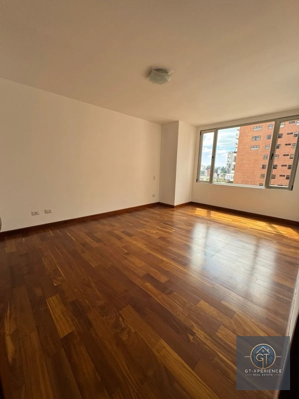 Lindo y amplio apartamento en edificio Aria, zona 10 - 10