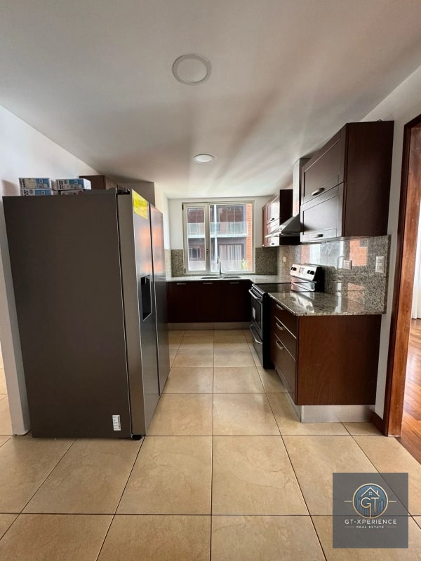 Lindo y amplio apartamento en edificio Aria, zona 10 - 4