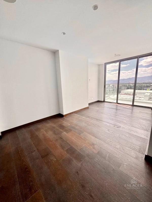 Zona 10 • Apartamento en Renta • Edificio Atarah - 12