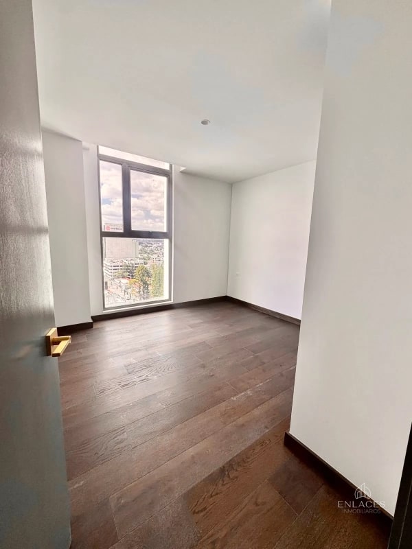 Zona 10 • Apartamento en Renta • Edificio Atarah - 8