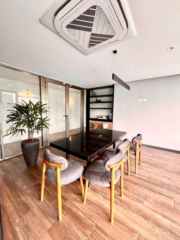 Zona 10 • Apartamento en Renta • Edificio Atarah - 6