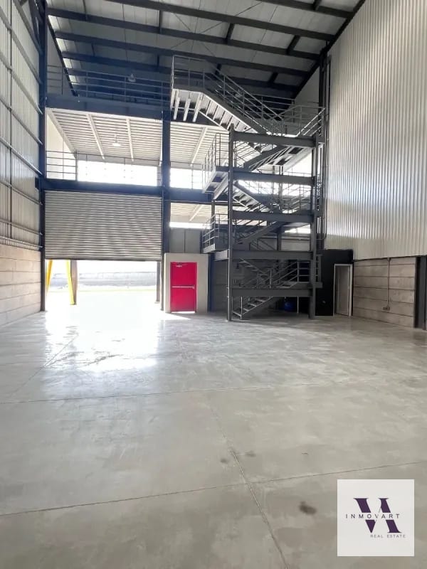 Bodega en venta Naranjo Zona Empresarial — Bodega / Ofibodega en Venta en Zona 4 Mixco, Guatemala, Ciudad — foto 2 de 4