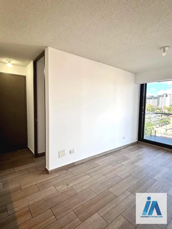 APARTAMENTO EN VENTA📍 Edificio Aralia, zona 11 Aprovecha este moderno apartamento - 13