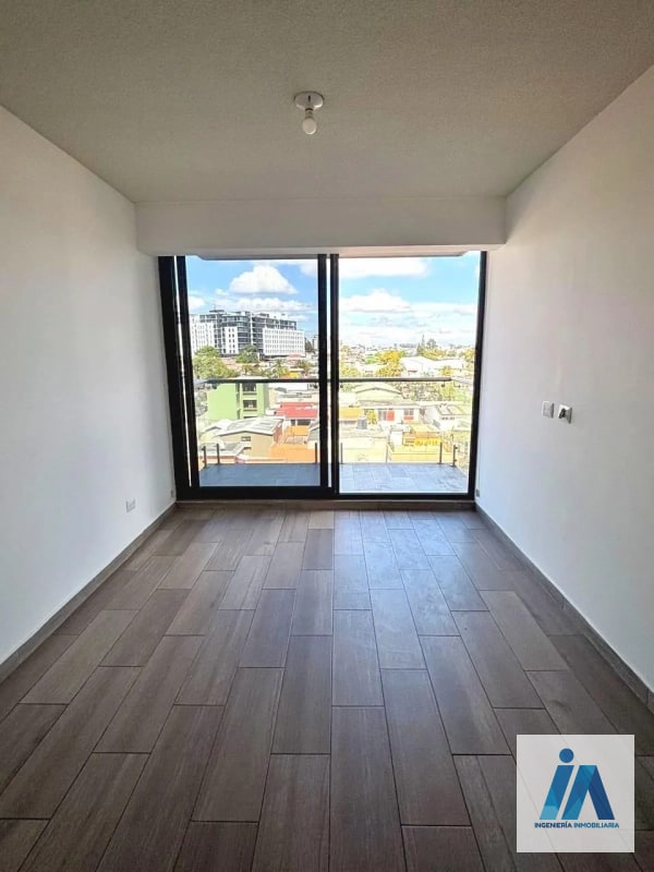 APARTAMENTO EN VENTA📍 Edificio Aralia, zona 11 Aprovecha este moderno apartamento - 12
