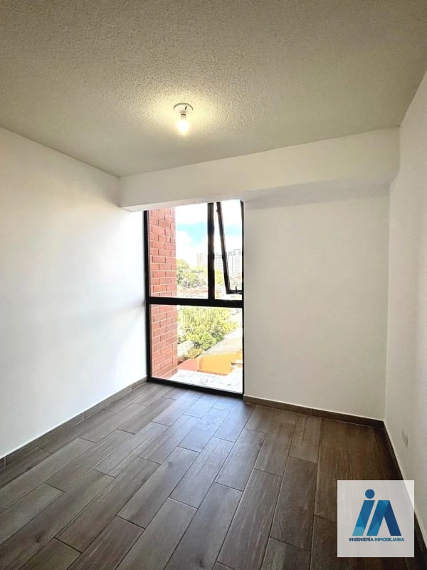 APARTAMENTO EN VENTA📍 Edificio Aralia, zona 11 Aprovecha este moderno apartamento - 8