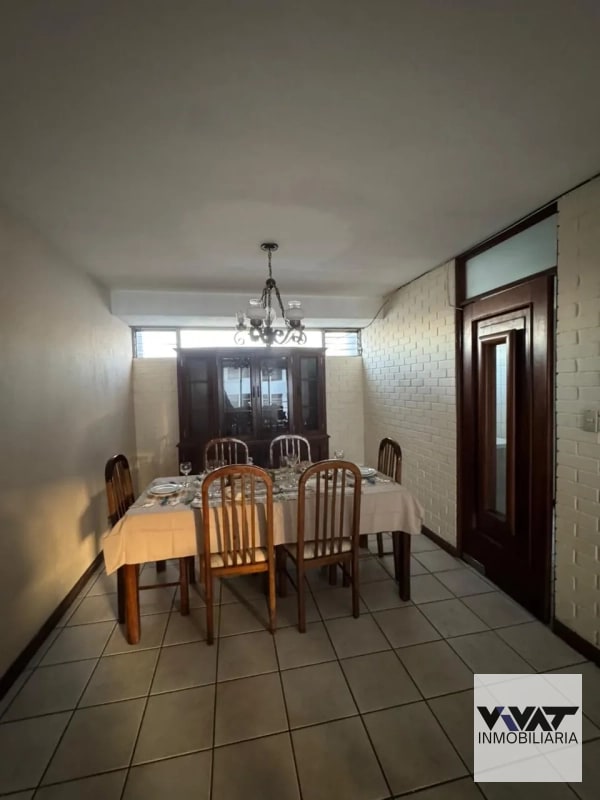 APARTAMENTO EN RENTA – SUITES EMBAJADOR, ZONA 10 - 1