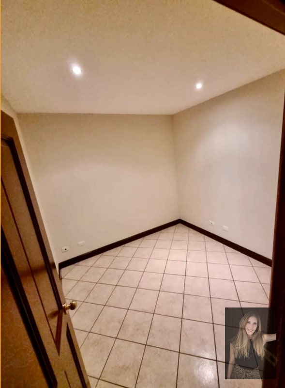 Apartamento en renta en Edificio Milenia zona 10 - 8