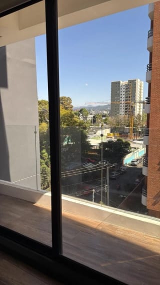 Vive cerca de todo!!!!! — Apartamento en Venta en Moretti, Zona 10, Guatemala, Ciudad — miniatura 4 de 5