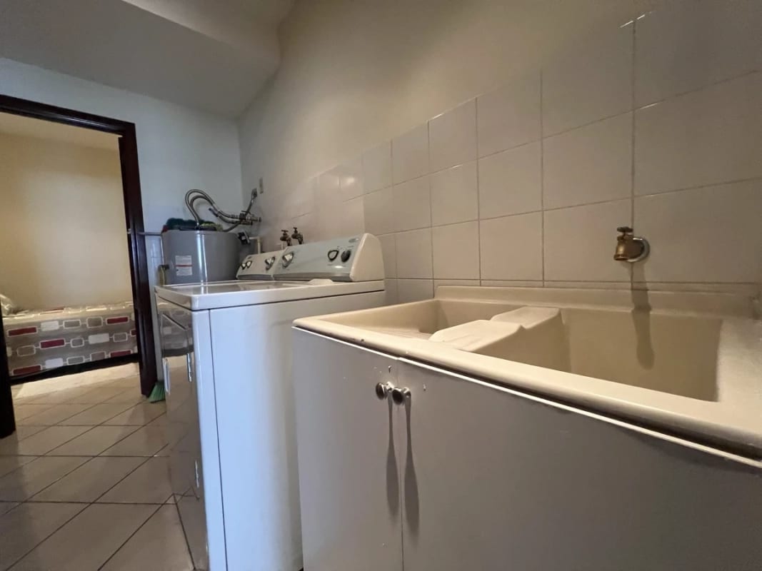 Renta amplio apartamento 3 Dormitorios | Milenia Zona 10 — Apartamento en Alquiler en Milenia, Zona 10, Guatemala, Ciudad — foto 11 de 17