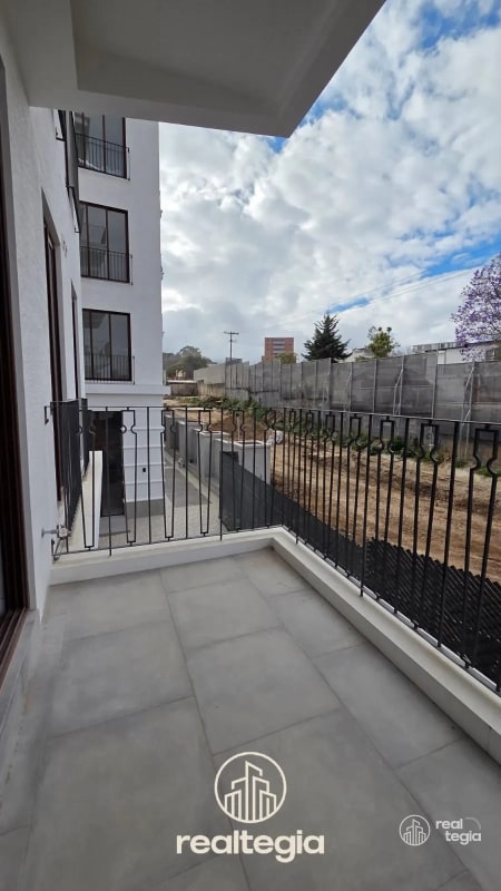 APARTAMENTO ANTARES DE CAYALÁ ZONA 16 - 1