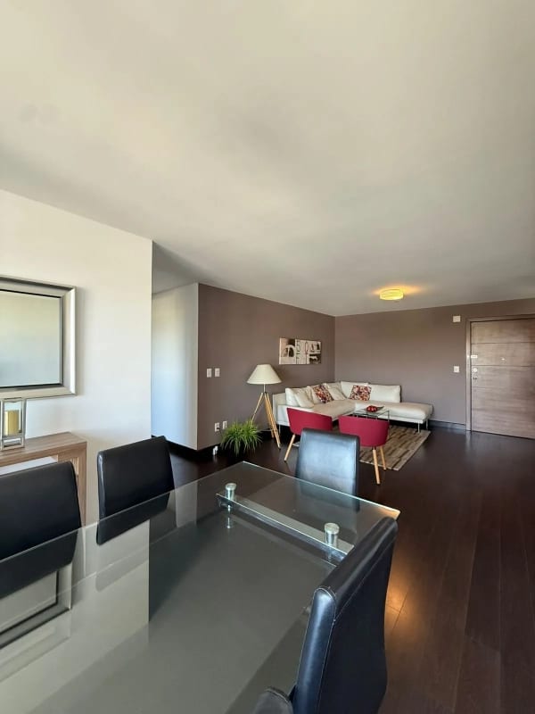 Vendo apartamento en zona 14 — Apartamento en Venta en Catania, Zona 14, Guatemala, Ciudad — foto 8 de 14