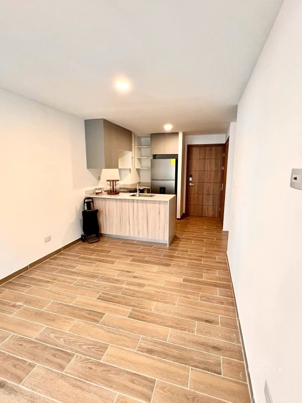 Zona 14 • Apartamento en Renta • Edificio Parque 14 - 7