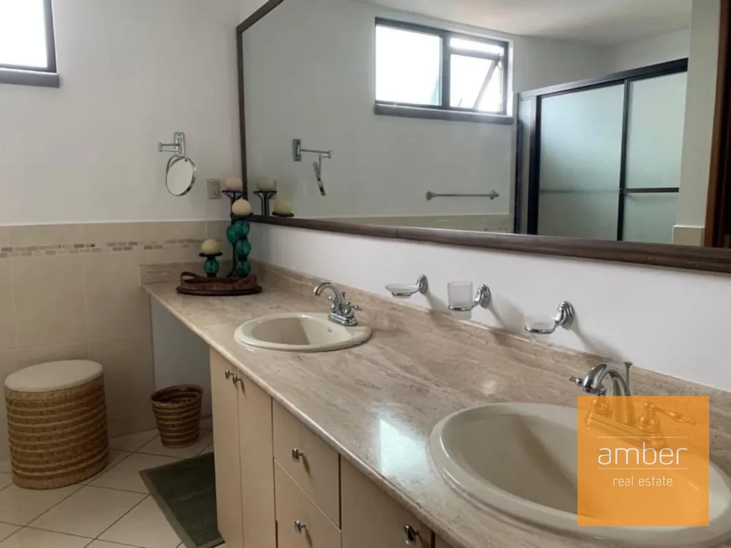 Apartamento amueblado en Bellagio, zona 14 — Apartamento en Alquiler en Bellagio, Zona 14, Guatemala, Ciudad — foto 3 de 8