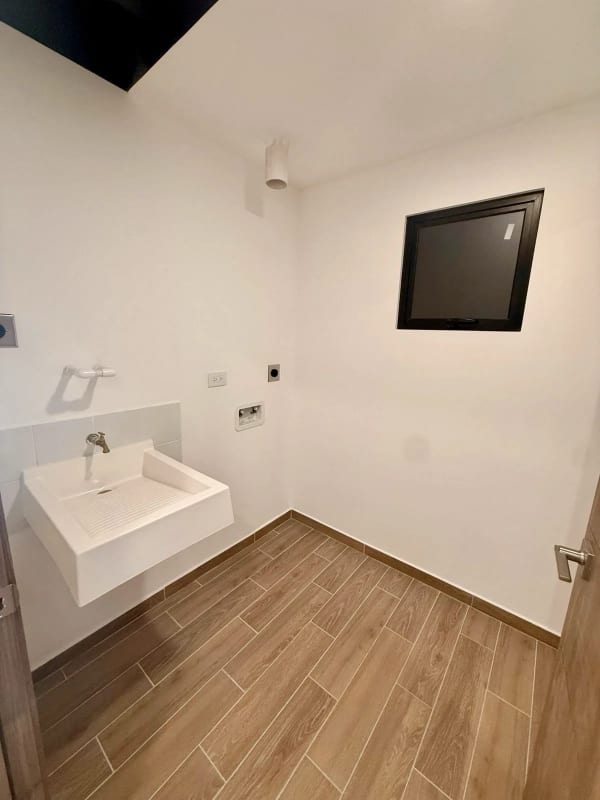 📍 Apto en Venta Parque 14, Zona 14 — Apartamento en Venta en Parque 14, Zona 14, Guatemala, Ciudad — foto 11 de 15