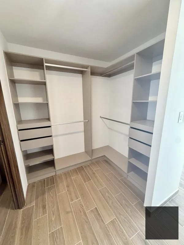 📍 Apto en Venta Parque 14, Zona 14 — Apartamento en Venta en Parque 14, Zona 14, Guatemala, Ciudad — foto 8 de 15