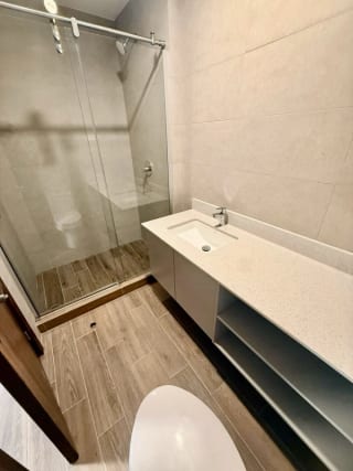 📍 Apto en Venta Parque 14, Zona 14 — Apartamento en Venta en Parque 14, Zona 14, Guatemala, Ciudad — miniatura 2 de 15