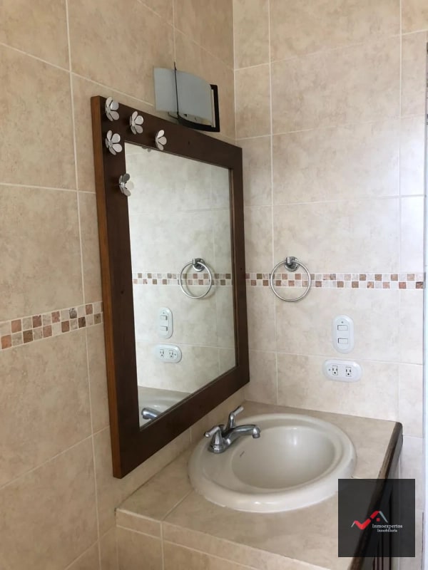 APARTAMENTO AMUEBLADO EN RENTA, ZONA 14 - 1