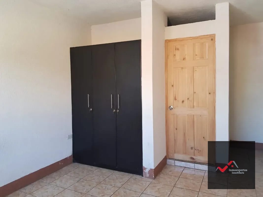 CASA EN VENTA BALCONES DE SAN CRISTÓBAL, ZONA 8 MIXCO — Apartamento en Venta en Zona 8 Mixco, Guatemala, Ciudad — foto 7 de 17