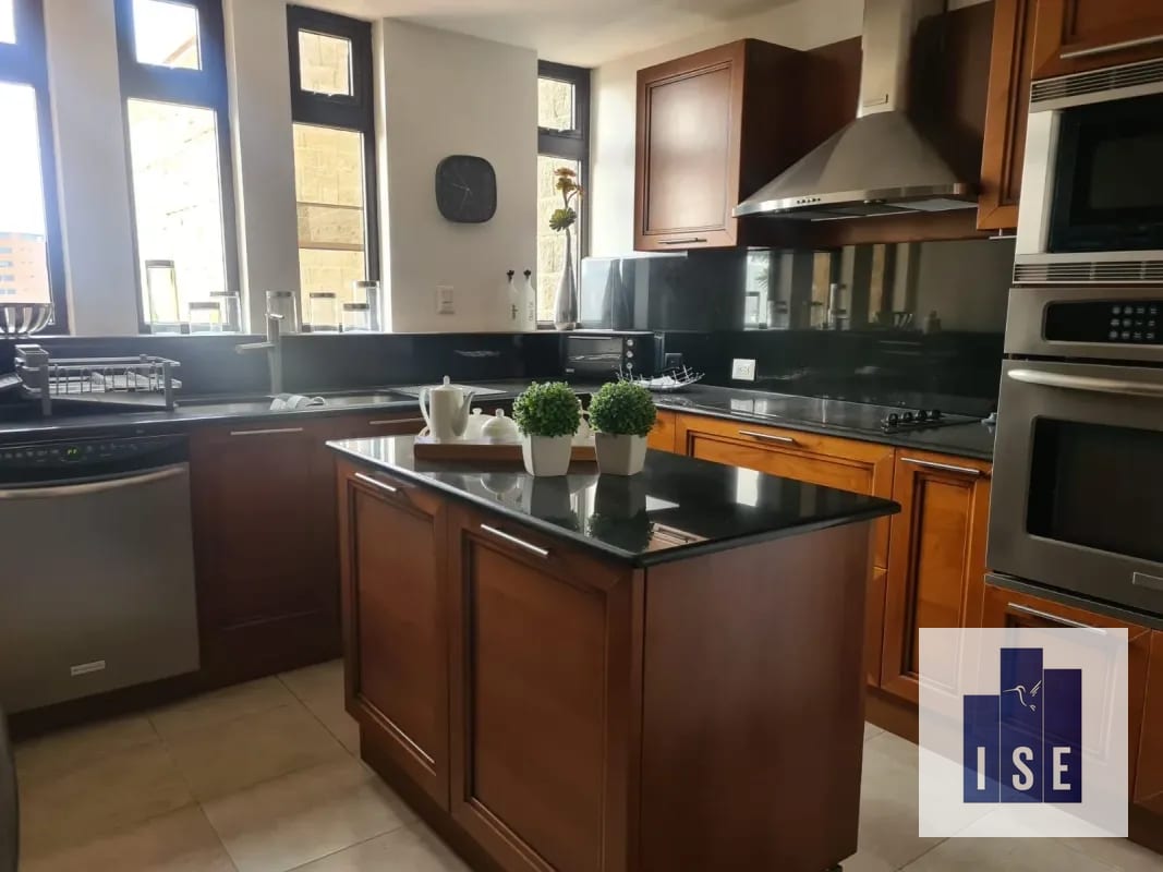 Apartamento en Venta Tiffany II z.10 — Apartamento en Venta en Tiffany II, Zona 10, Guatemala, Ciudad — foto 7 de 11