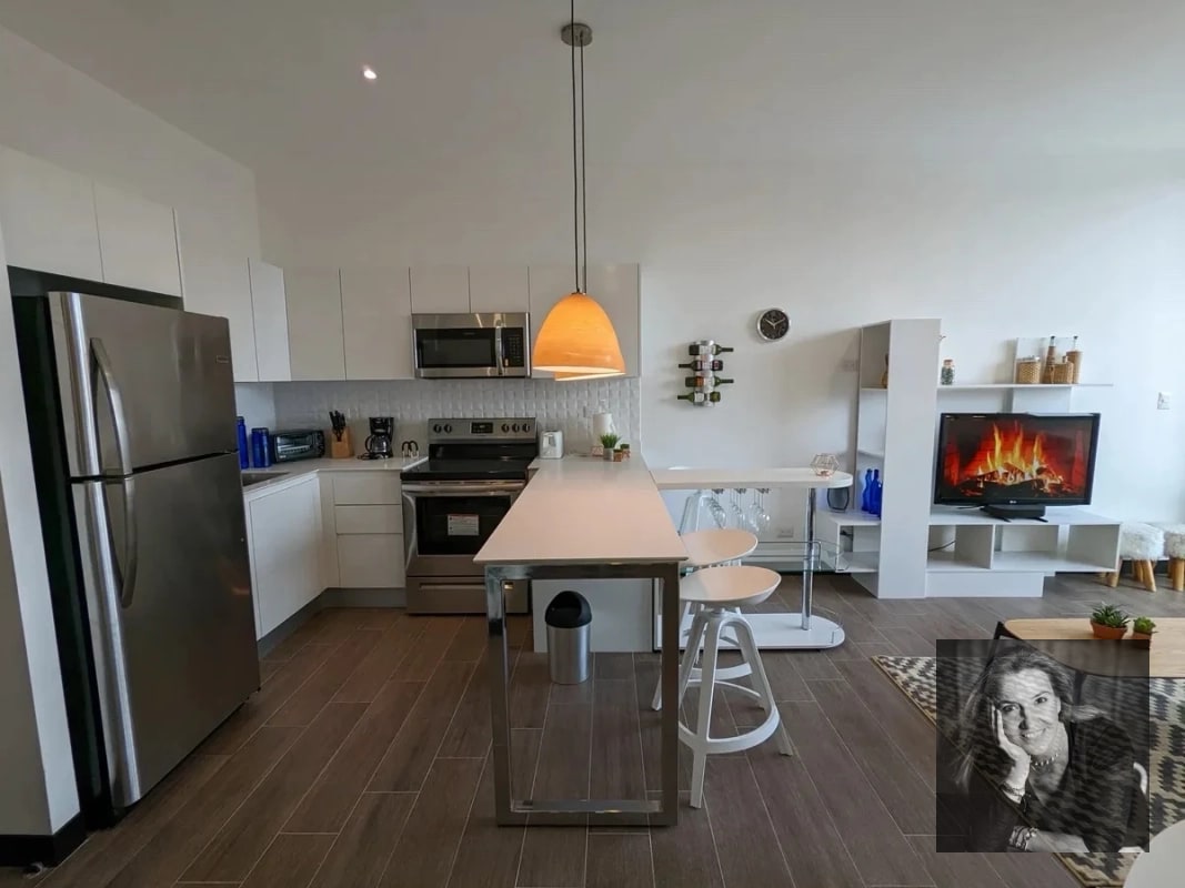 Apartamento Amueblado en Venta – Edificio DiagoSeis, Zona 10 - 16