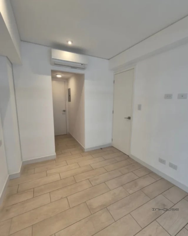 APARTAMENTO EN VENTA ZONA 4 QUO EN NIVEL BAJO - 2