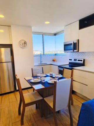 Hermoso apartamento con vista espectacular en renta zona 15 Vista Hermosa 1 — Apartamento en Alquiler en Cassia, Zona 15, Guatemala, Ciudad — miniatura 4 de 8