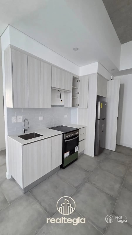APARTAMENTO ANTARES DE CAYALÁ ZONA 16 - 4
