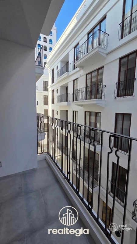 APARTAMENTO ANTARES DE CAYALÁ ZONA 16 - 1