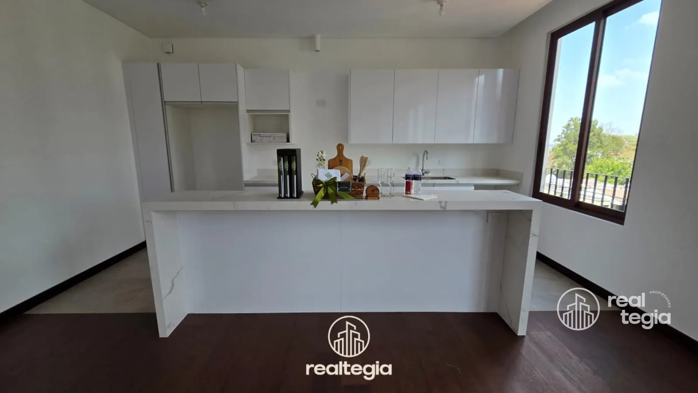 APARTAMENTO NOGALES DE CAYALÁ ZONA 16 - 13
