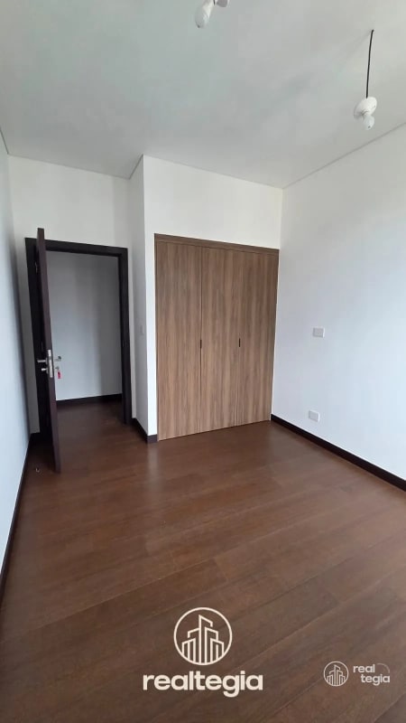 APARTAMENTO NOGALES DE CAYALÁ ZONA 16 - 10