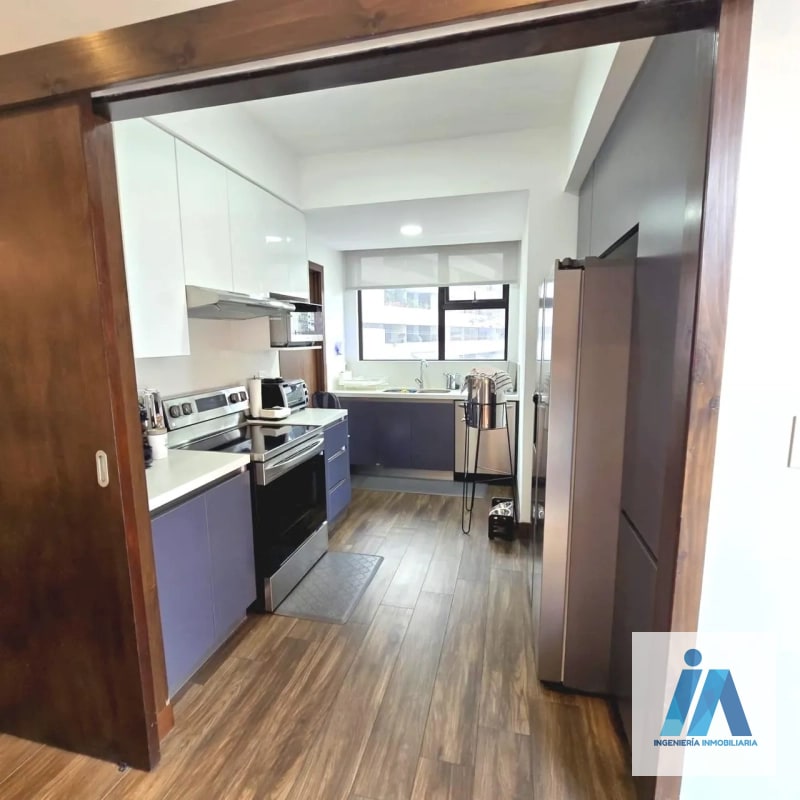 ⭕️ NUEVO PRECIO APARTAMENTO EN VENTA📍 Edificio Casa Roble, Zona 14 Espectacular apartamento con amplios ambientes - 12