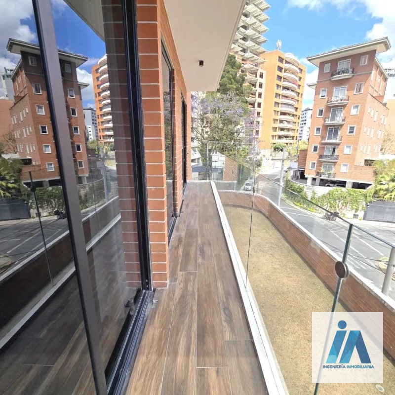 ⭕️ NUEVO PRECIO APARTAMENTO EN VENTA📍 Edificio Casa Roble, Zona 14 Espectacular apartamento con amplios ambientes - 5