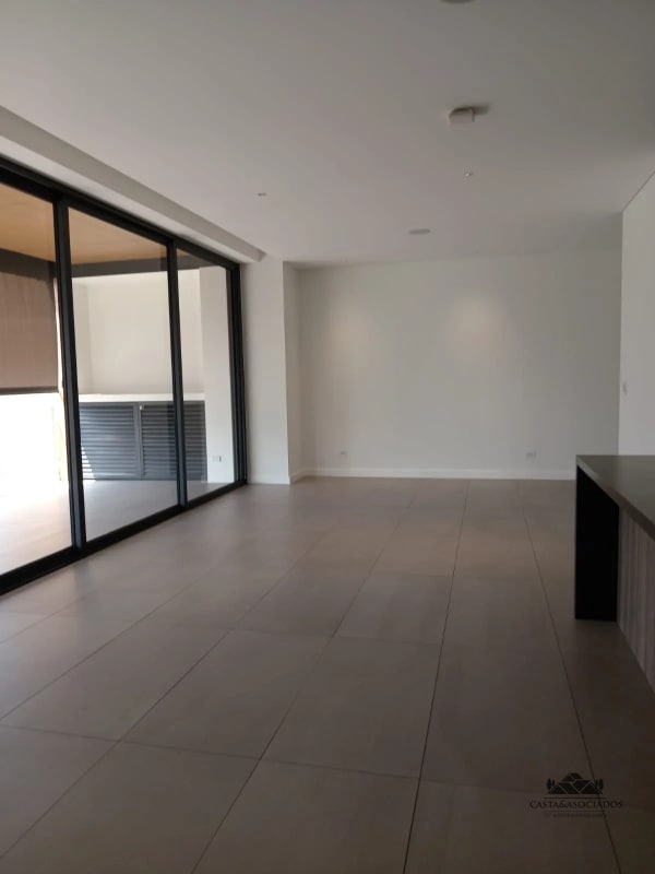APARTAMENTO EN RENTA ZONA 10 - 7