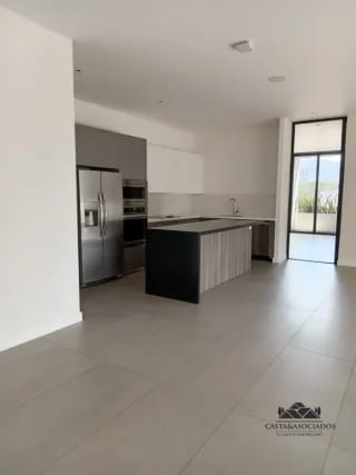APARTAMENTO EN RENTA ZONA 10 — Apartamento en Alquiler en Zona 10, Guatemala, Ciudad — miniatura 5 de 12