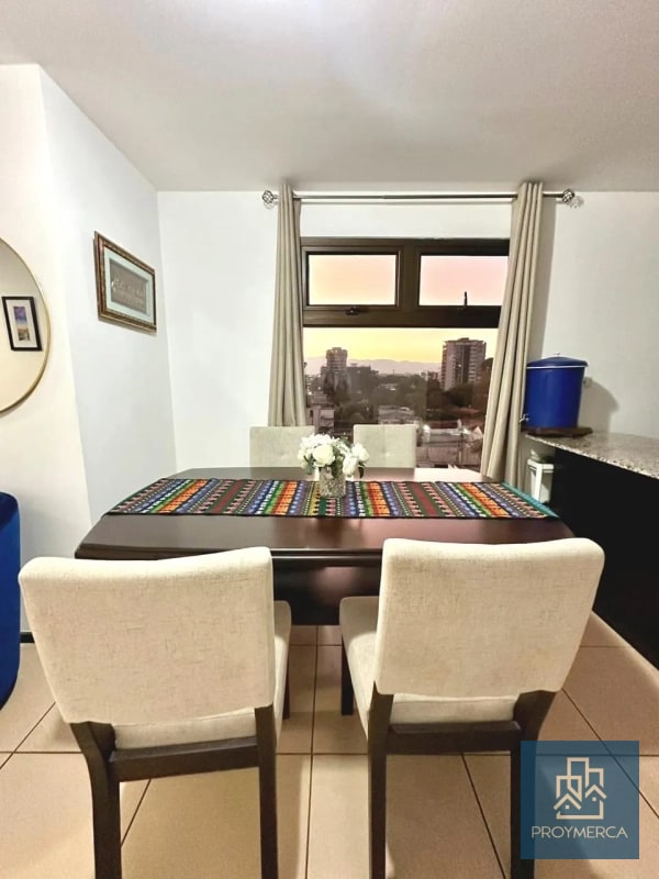 Apartamento amueblado en alquiler, Edificio Madeleine, Zona 10 - 8