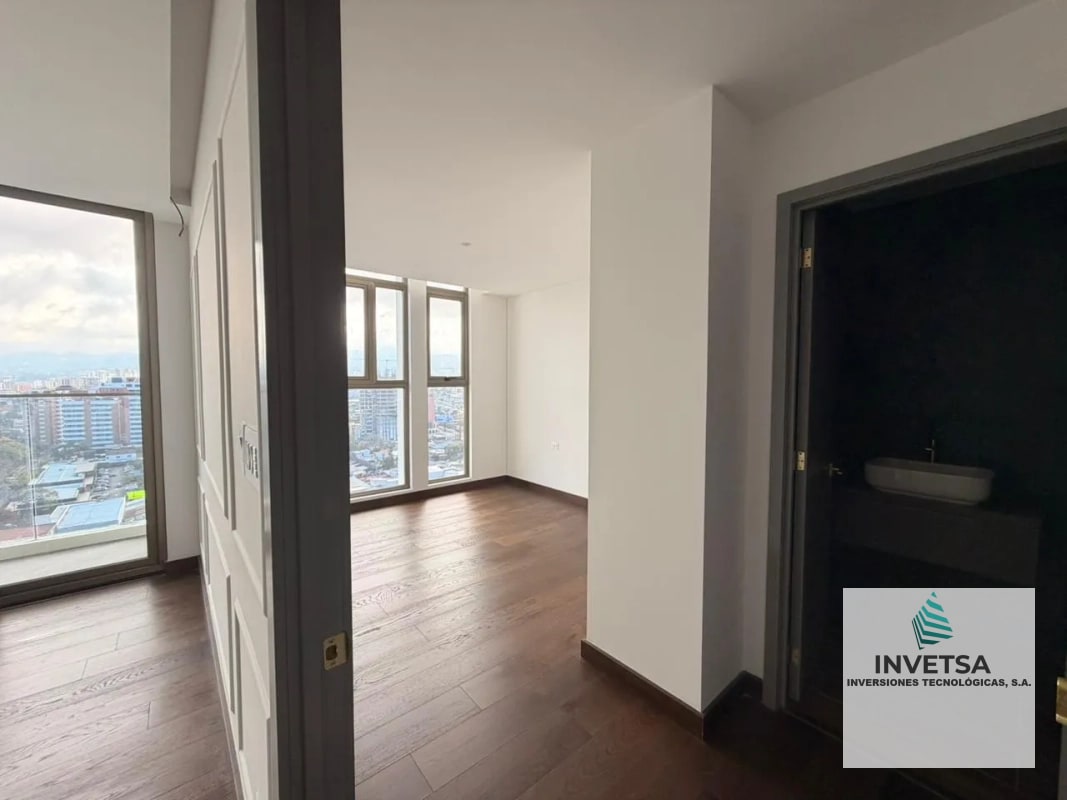 APARTAMENTO ZONA 10, EDIFICIO ATARAH - 13