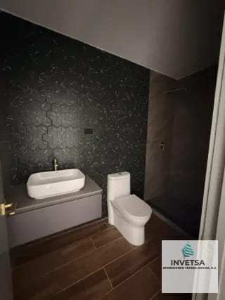 APARTAMENTO ZONA 10, EDIFICIO ATARAH — Apartamento en Venta en Atarah, Zona 10, Guatemala, Ciudad — miniatura 11 de 17