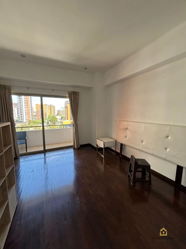 Zona 14 Amplio Apto en renta. Edificio Torre Quatro | 3 Hab. + Balcones - 14