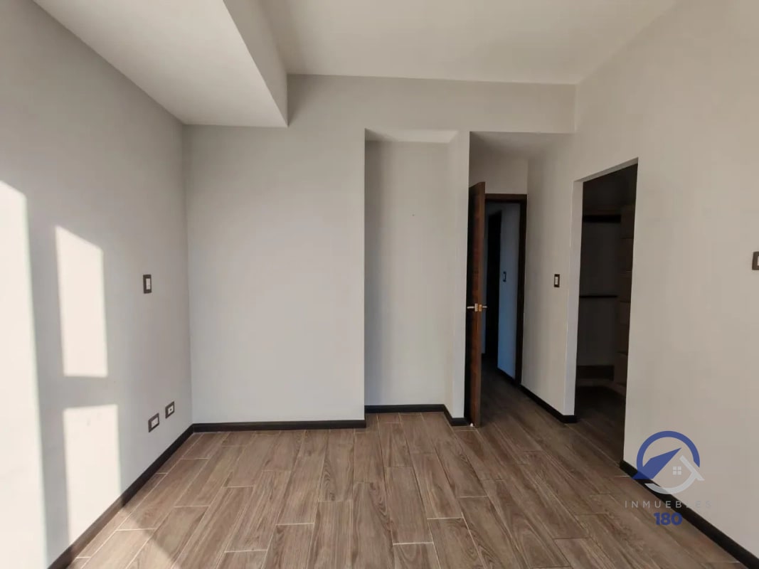Apartamento en venta en Edificio Niko 10, zona 10 - 4