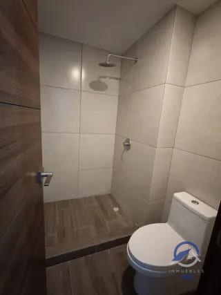 Apartamento en venta en Edificio Niko 10, zona 10 — Apartamento en Venta en Niko 10, Zona 10, Guatemala, Ciudad — miniatura 4 de 14