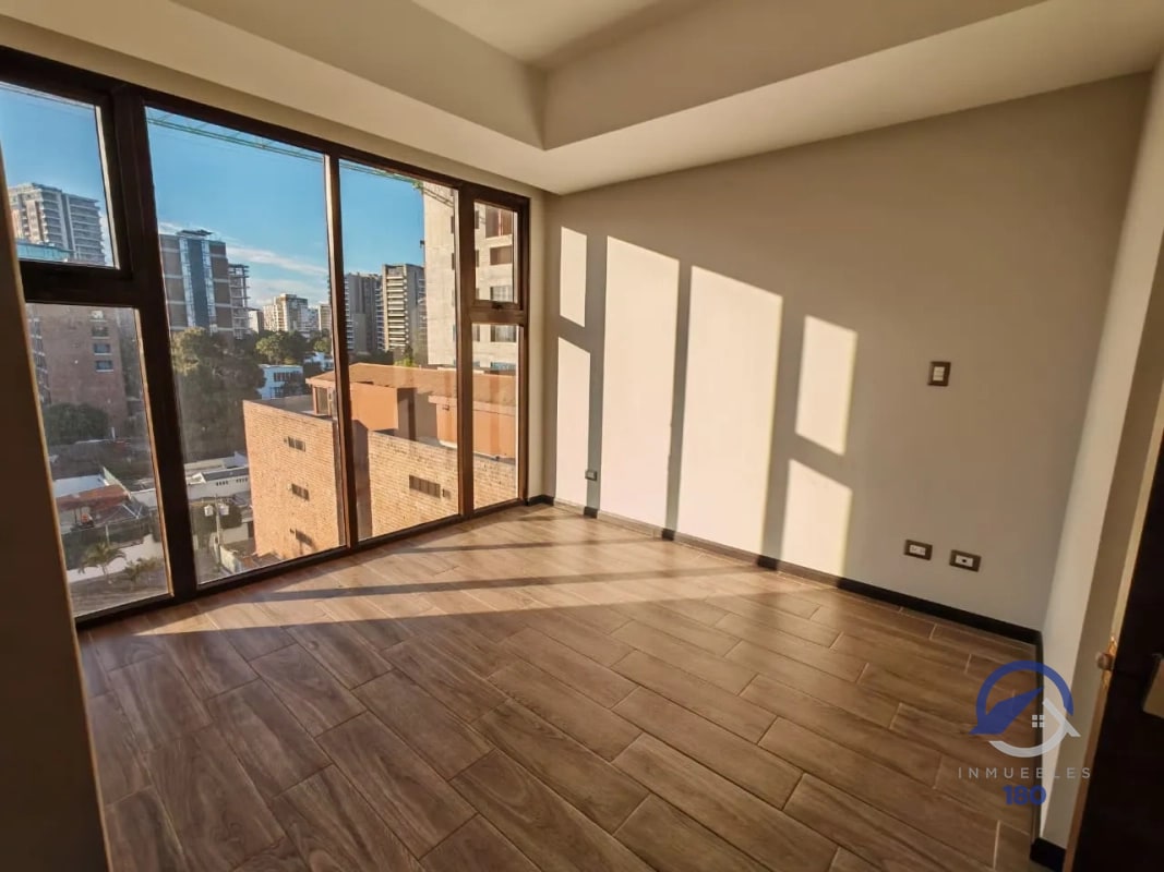 Apartamento en venta en Edificio Niko 10, zona 10 - 2