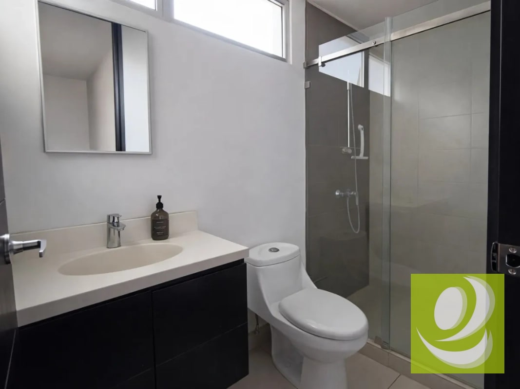 Apartamento en Venta zona 16 Nueva Caledonia - 4